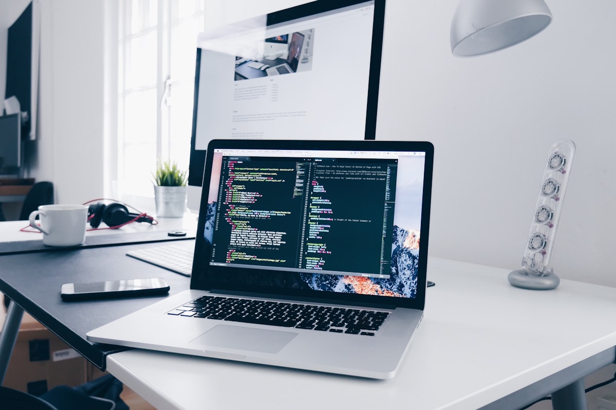 Custom CMS vs. WordPress: Which Architecture is Right for Your Project?